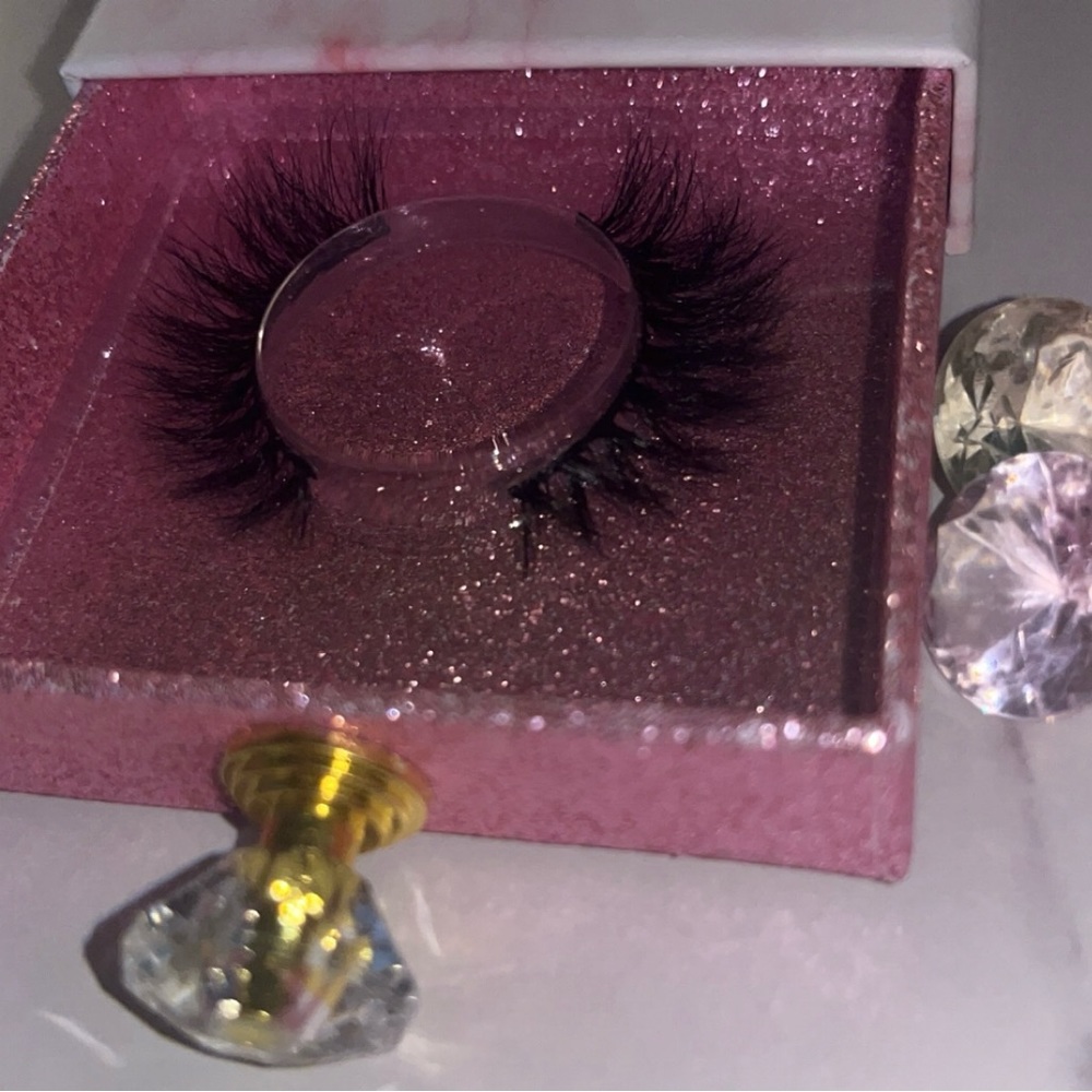 Mink lashes